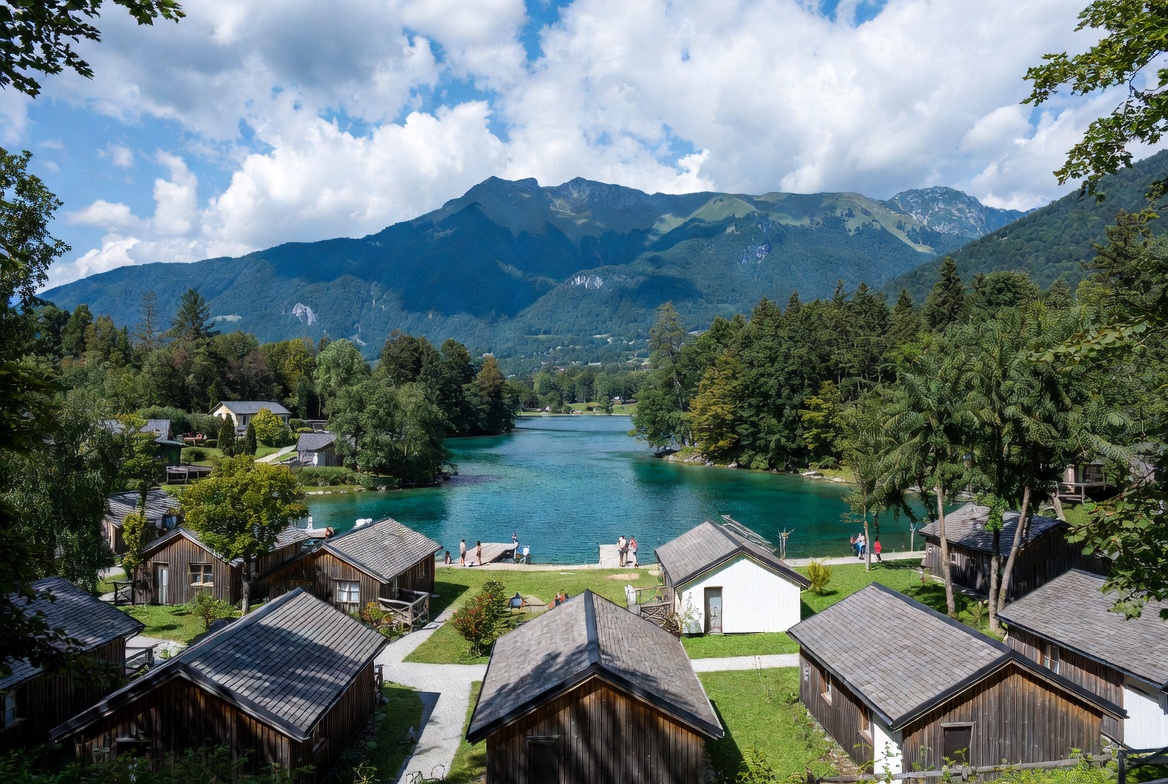 Camping Lac Bleu : où profiter de la Haute Savoie !